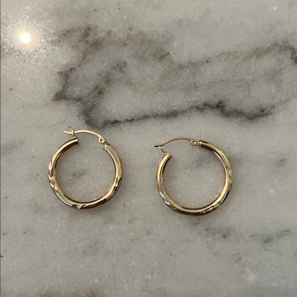 14K Solid Gold Hoop Earrings Melvin Joyería Venezuela brand new - Picture 3 of 8